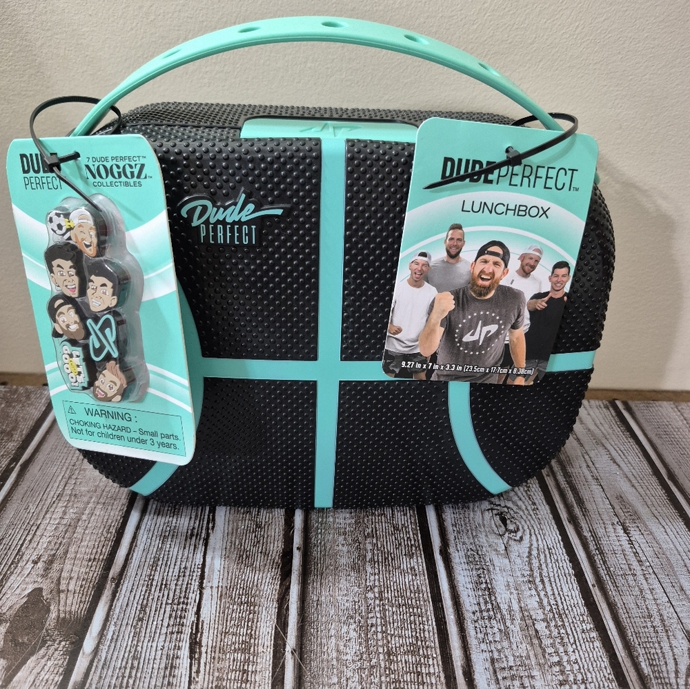 Dude Perfect Lunch Box with Snap Tight Lid Adjustable Removable Divider. Teal Bl
